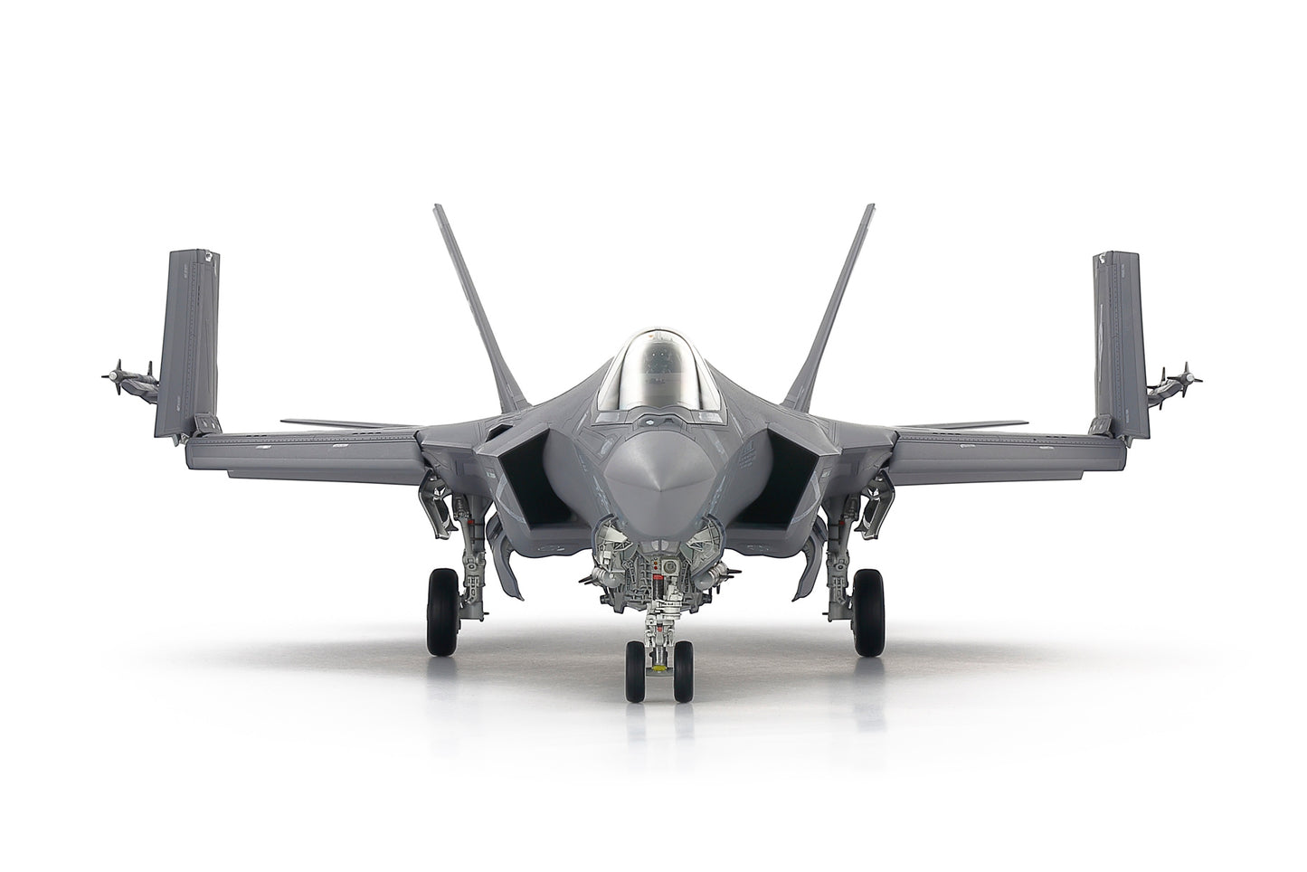 Tamiya 1/48 Aircraft - 1/48 F-35C Lightning II - 61127