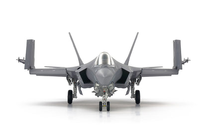 Tamiya 1/48 Aircraft - 1/48 F-35C Lightning II - 61127