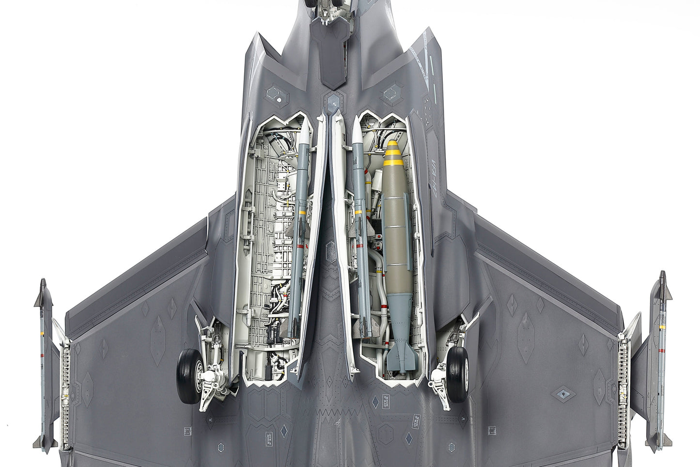 Tamiya 1/48 Aircraft - 1/48 F-35C Lightning II - 61127