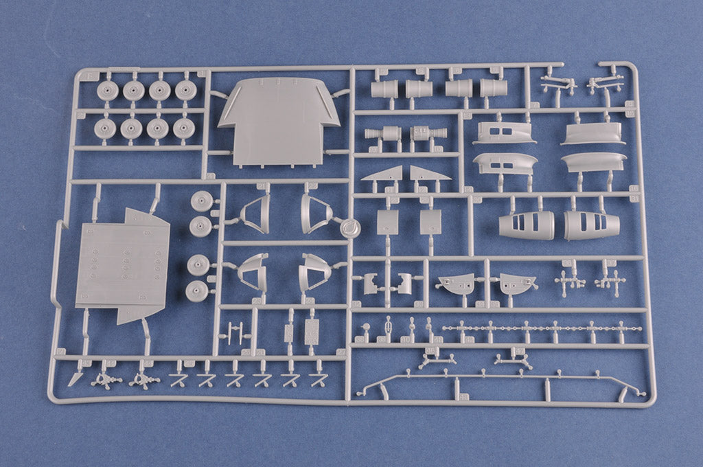 Hobby Boss 1/48 CH-47D Chinook model kit 81773, image 8