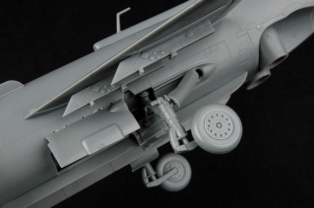 Hobby Boss 1/48 Yakovlev Yak-38 / Yak-38M Forger A model kit 80362, image 25