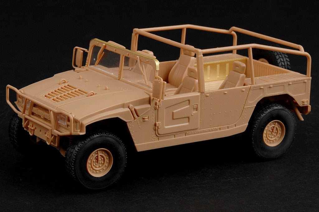 Hobby Boss 1/35 Dongfeng Mengshi 1.5 Ton Light Utility Vehicle model kit 82467, image 13