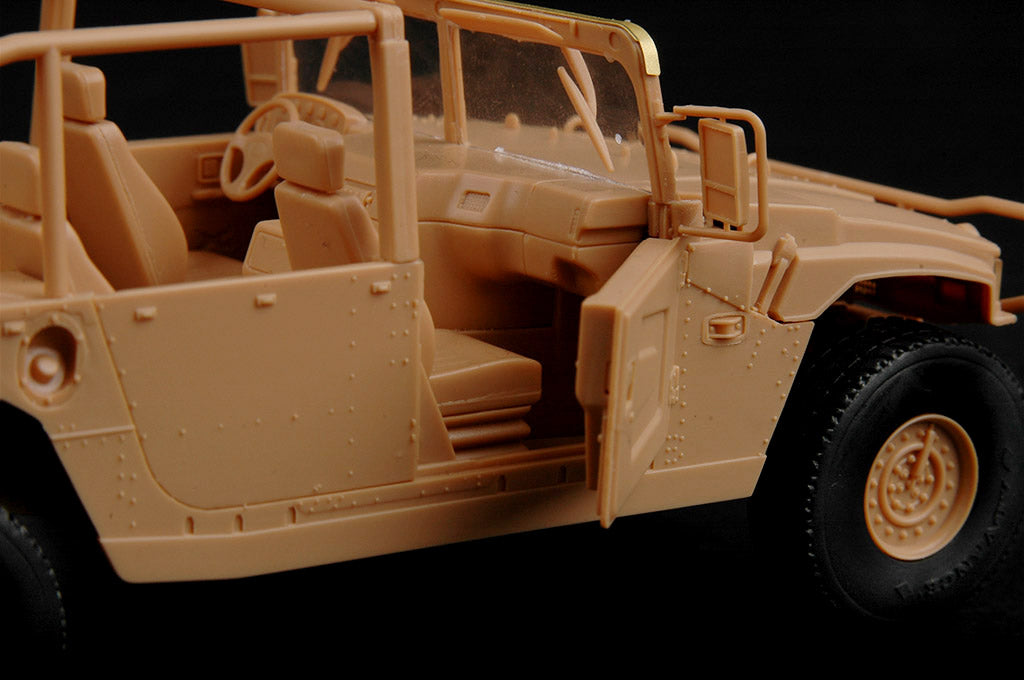 Hobby Boss 1/35 Dongfeng Mengshi 1.5 Ton Light Utility Vehicle model kit 82467, image 18