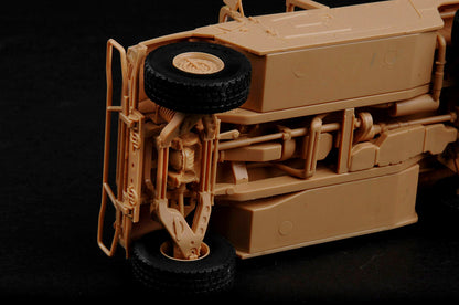 Hobby Boss 1/35 Dongfeng Mengshi 1.5 Ton Light Utility Vehicle model kit 82467, image 21