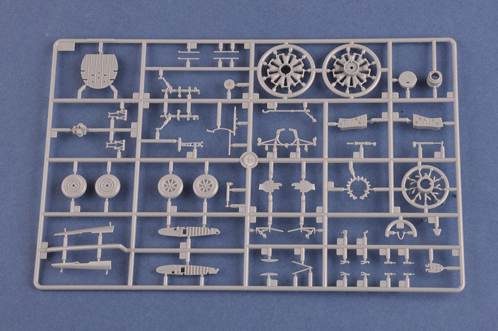 Hobby Boss 1/48 F4U-1A Corsair model kit 80383, image 17