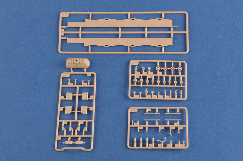 Hobby Boss 1/35 Leopard C2 Canadian Main Battle Tank model kit 84503, image 19