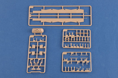 Hobby Boss 1/35 Leopard C2 Canadian Main Battle Tank model kit 84503, image 19