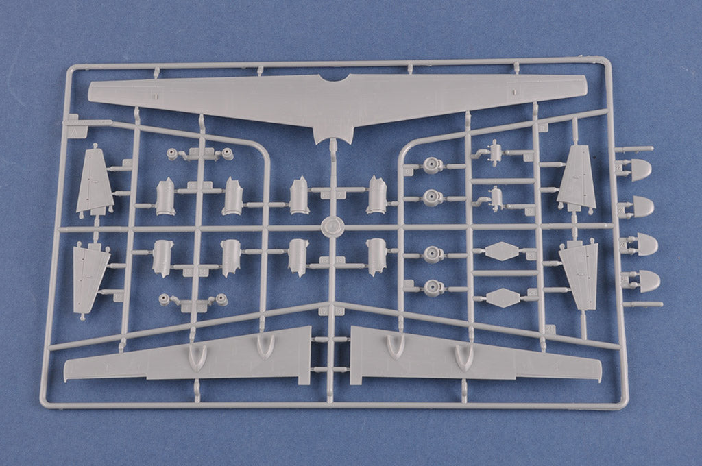 Hobby Boss 1/144 Chinese GX-6 Anti Submarine Aircraft model kit 83905, image 12