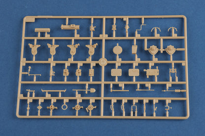 Hobby Boss 1/35 French R35 Tank with FCM Turret model kit 83894, image 19