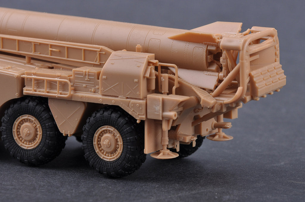 Hobby Boss 1/72 Soviet 9P117M1 Launcher with R-17 Scud B model kit 82939, image 19
