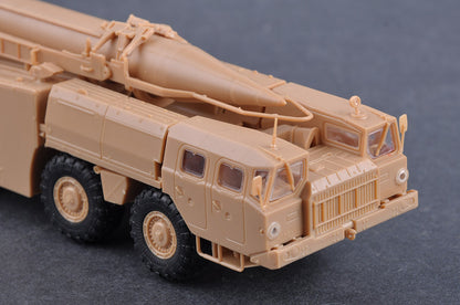 Hobby Boss 1/72 Soviet 9P117M1 Launcher with R-17 Scud B model kit 82939, image 24