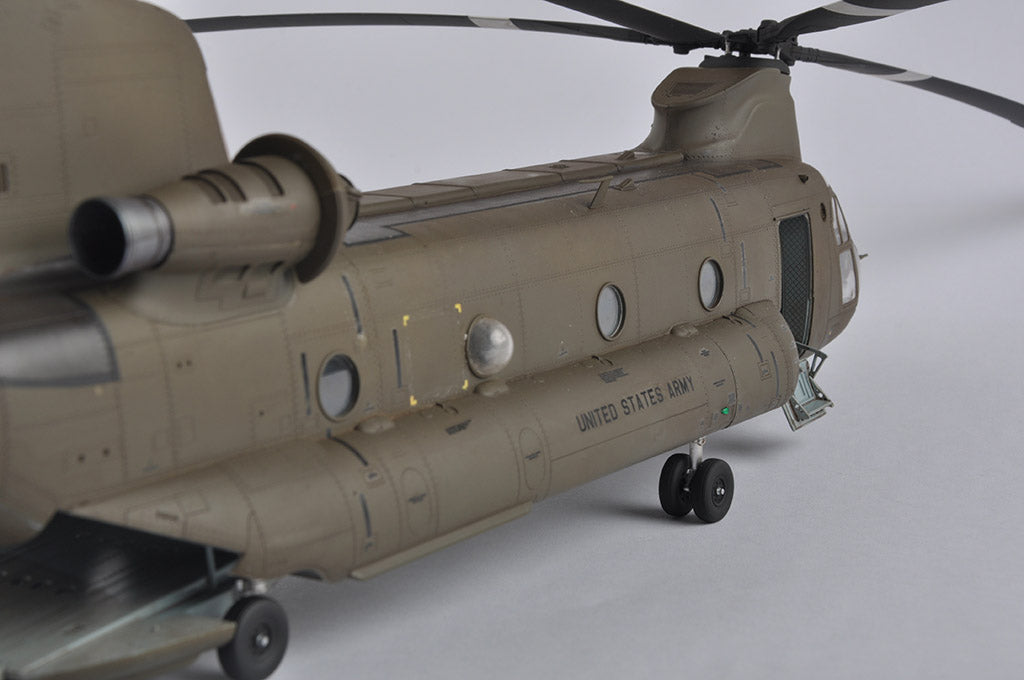 Hobby Boss 1/48 CH-47D Chinook model kit 81773, image 19