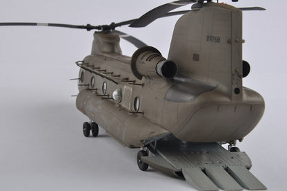 Hobby Boss 1/48 CH-47D Chinook model kit 81773, image 21