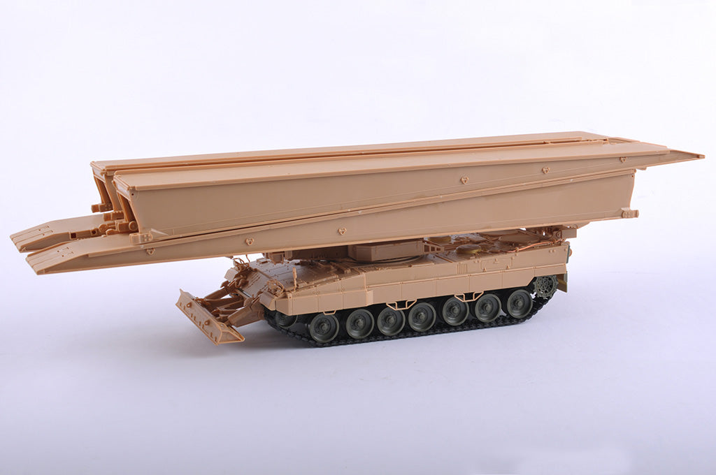 Hobby Boss 1/35 German Iguana PSB 2 Bridge Layer model kit 84569, image 17