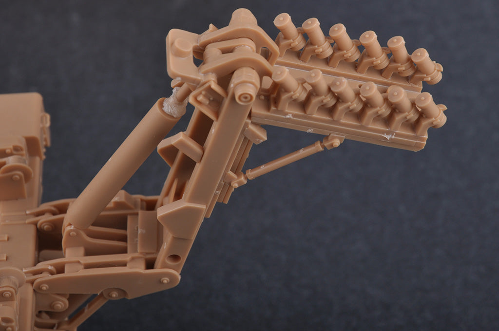 Hobby Boss 1/35 German Iguana PSB 2 Bridge Layer model kit 84569, image 25