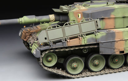 Meng 1/35 Leopard 2A4 German Main Battle Tank model kit TS-016, image 9