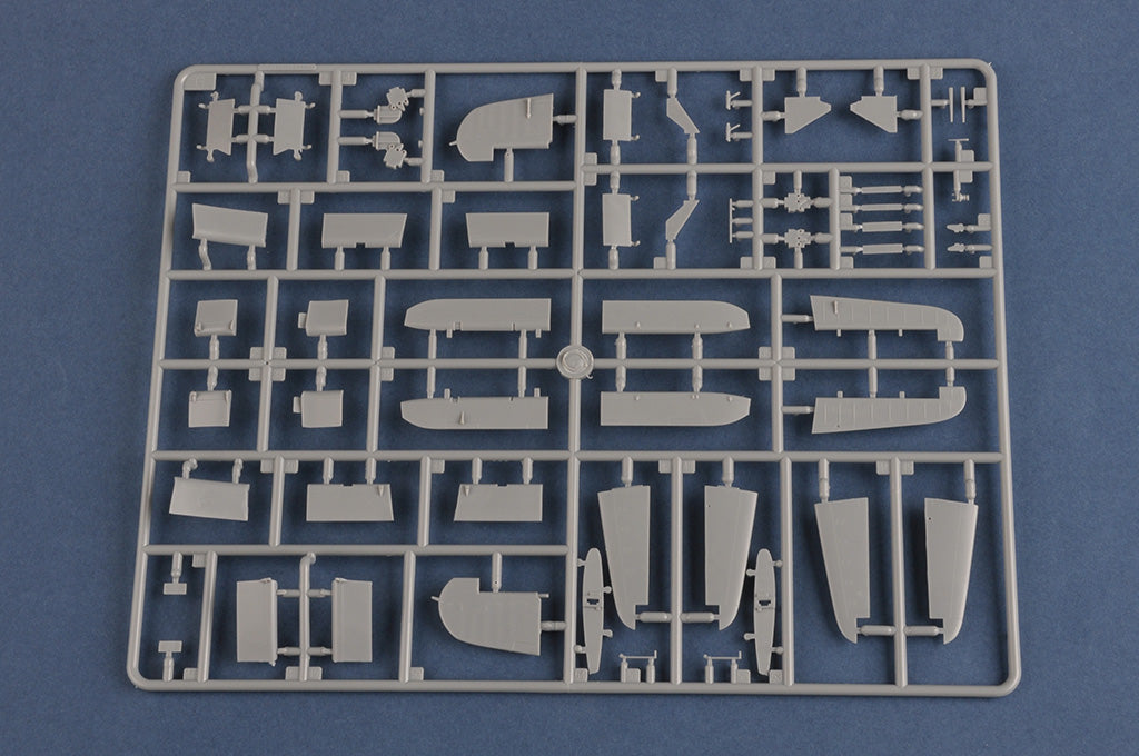 Hobby Boss 1/48 F4U-1D Corsair model kit 80384, image 13