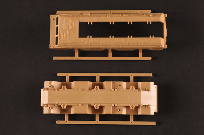 Hobby Boss 1/72 Russian 9K79 Tochka (SS-21 Scarab) model kit 82935, image 13