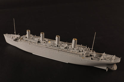 Hobby Boss 1/700 RMS Titanic model kit 83420, image 17