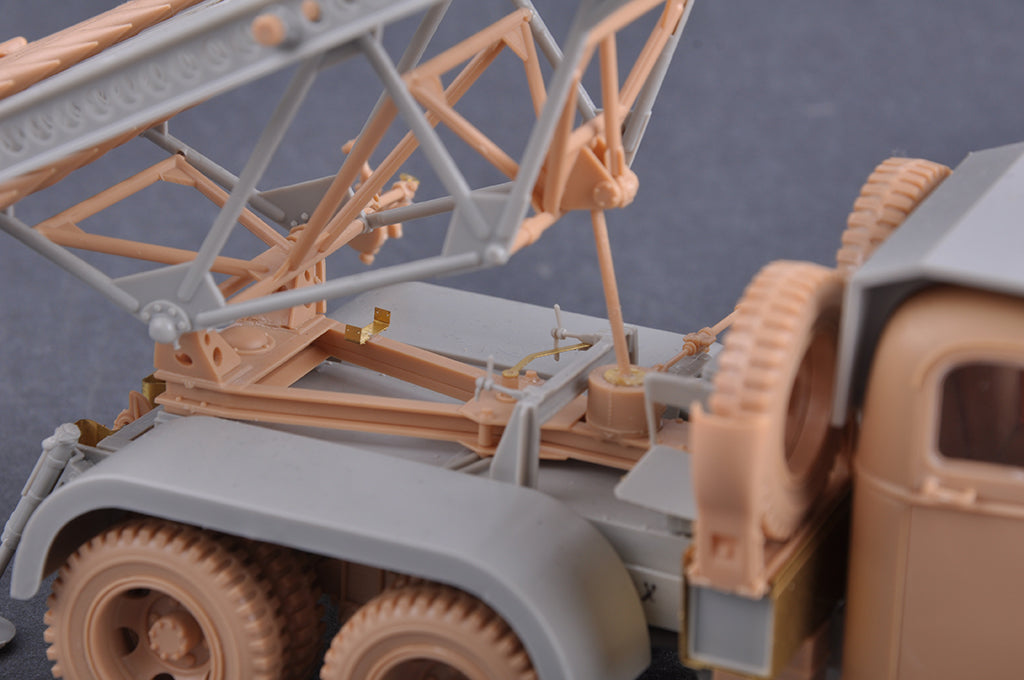 Hobby Boss 1/35 GAZ-AAA with BM-13-16 Katyusha model kit 84572, image 17
