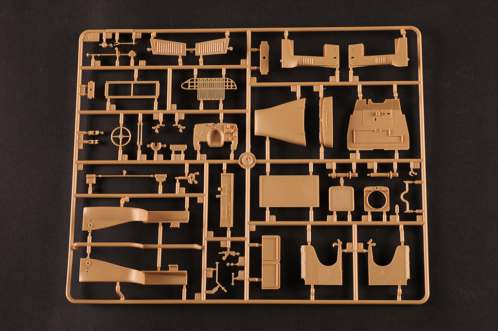 Hobby Boss 1/35 GAZ-AAA with BM-13-16 Katyusha model kit 84572, image 24
