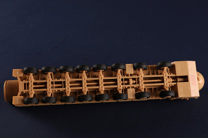 Hobby Boss 1/72 Chinese DF-41 ICBM Launcher model kit 82963, image 24