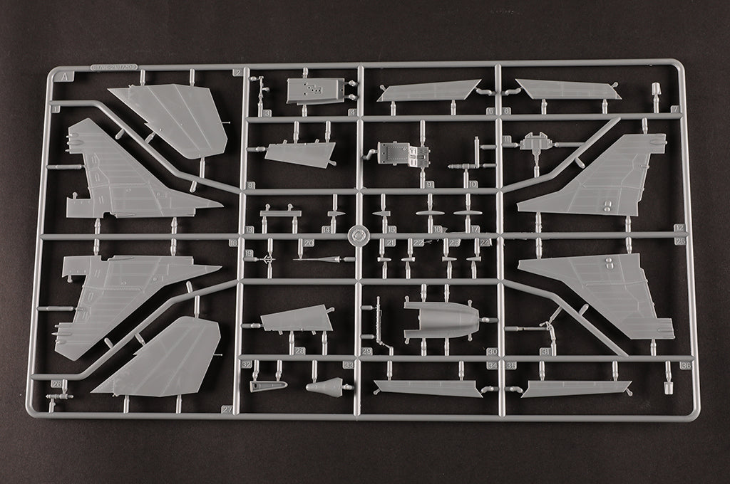 Hobby Boss 1/48 Russian MiG-35 Fulcrum F model kit 81787, image 14