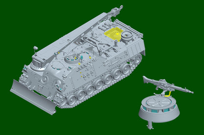 Hobby Boss 1/35 Bergepanzer 2A2 Armoured Recovery Vehicle model kit 84568, image 5
