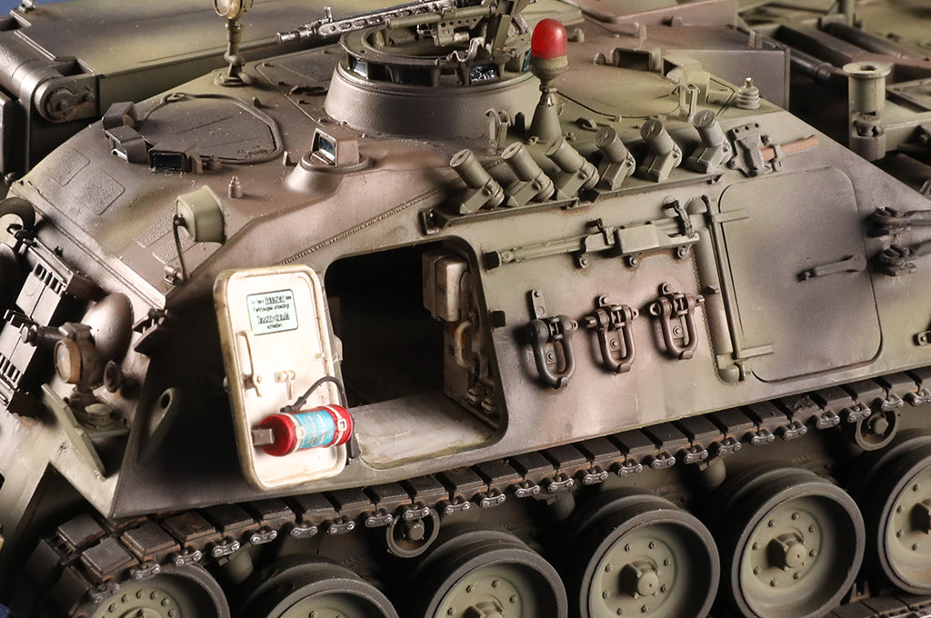 Hobby Boss 1/35 Bergepanzer 2A2 Armoured Recovery Vehicle model kit 84568, image 24