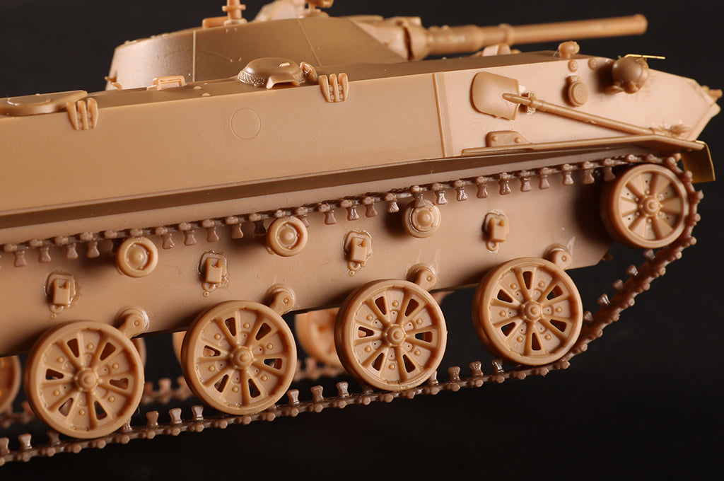Hobby Boss 1/35 Russian BMD-1P Airborne Fighting Vehicle model kit 80154, image 13