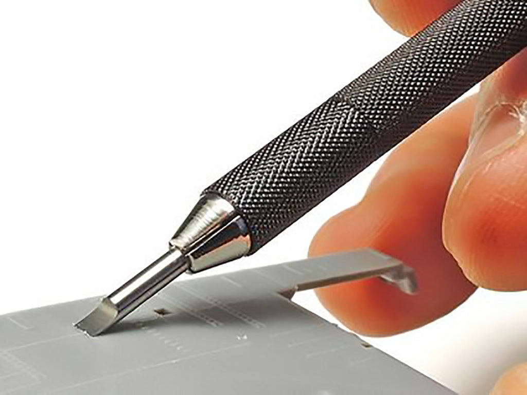 Tamiya Tools & Accessories - Modelling Flat Chisel Blade 2mm - 74143