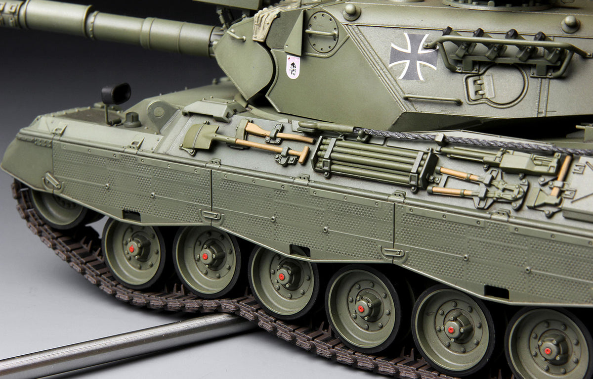 Meng 1/35 Leopard 1A3/A4 German Main Battle Tank model kit TS-007, image 10