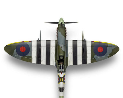 1/24 Airfix - Supermarine Spitfire Mk.IXc Flying Dray 'Beers Away' Bundle (PRE-ORDER)
