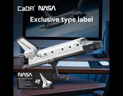 CaDA Space & Robot - NASA Space Shuttle Discovery - 1827 pcs - C56052W