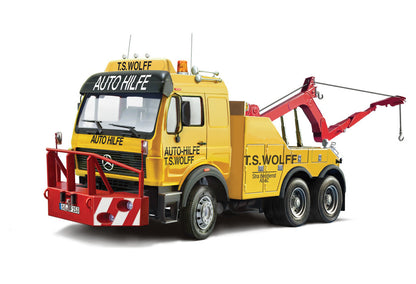 Italeri 1/24 Trucks - Mercedes-Benz Wrecker Truck 93808 (PRE-ORDER)