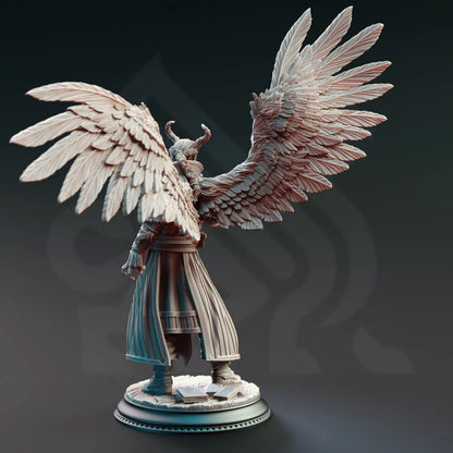 DM Stash Istar the Redeemer back 32mm miniature