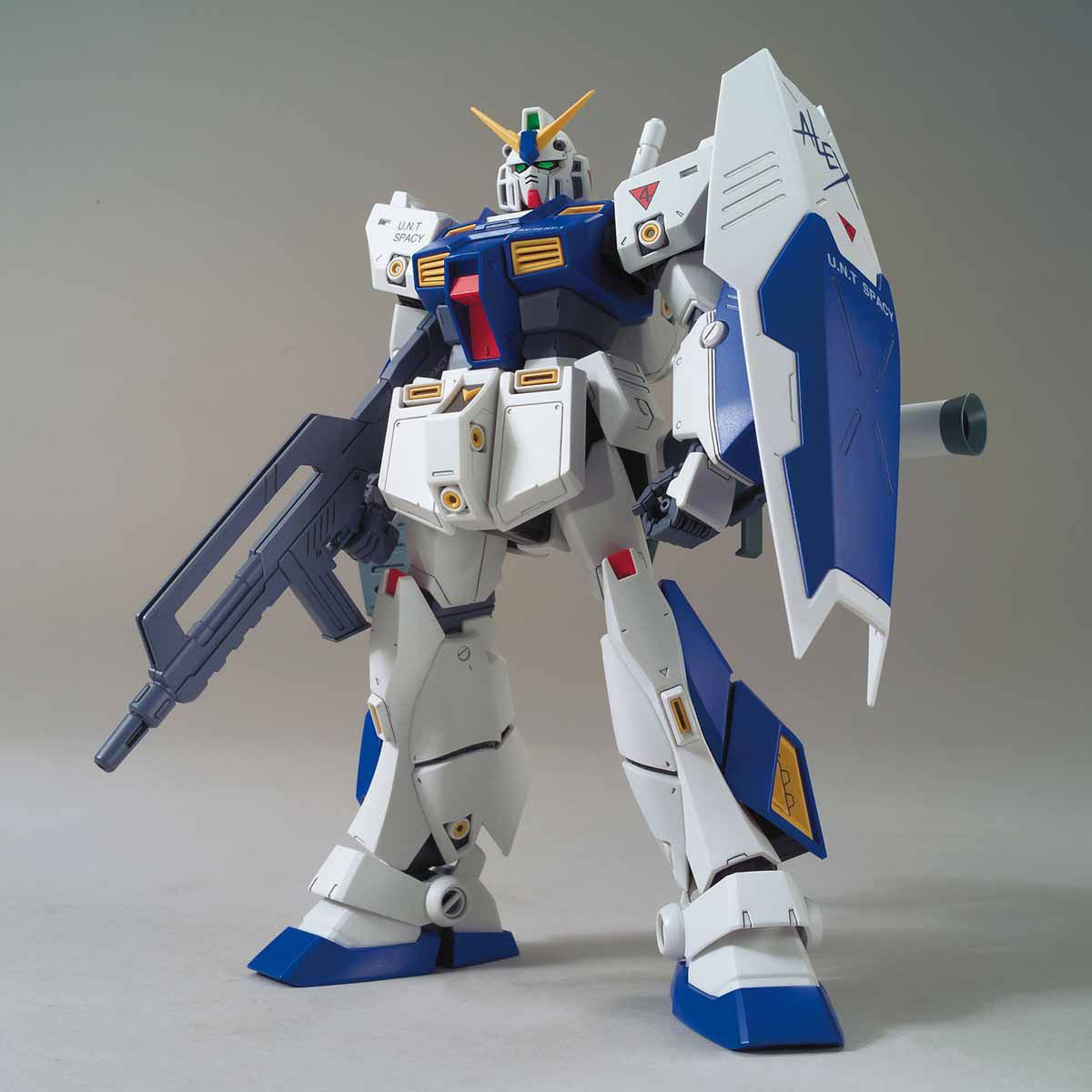 Bandai MG 1/100 Gundam NT-1 version 2.0 MK57706 - image 1