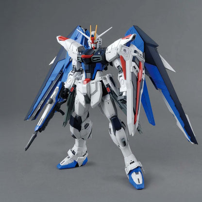 Gunpla Mg - MG 1/100 Freedom Gundam Version 2.0 MK61611