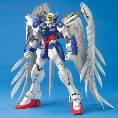 Bandai MG 1/100 W Gundam Zero Custom MK63541 - image 1