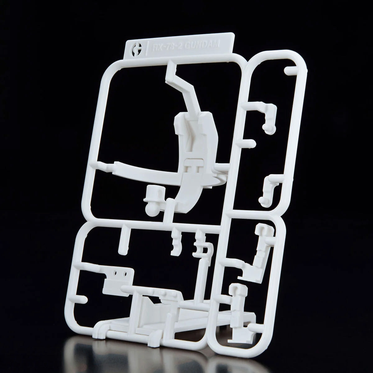 Bandai - 1/1 Bandai Gunpla-Kun Dx Set (with Runner Version Recreation Parts) - MK65118