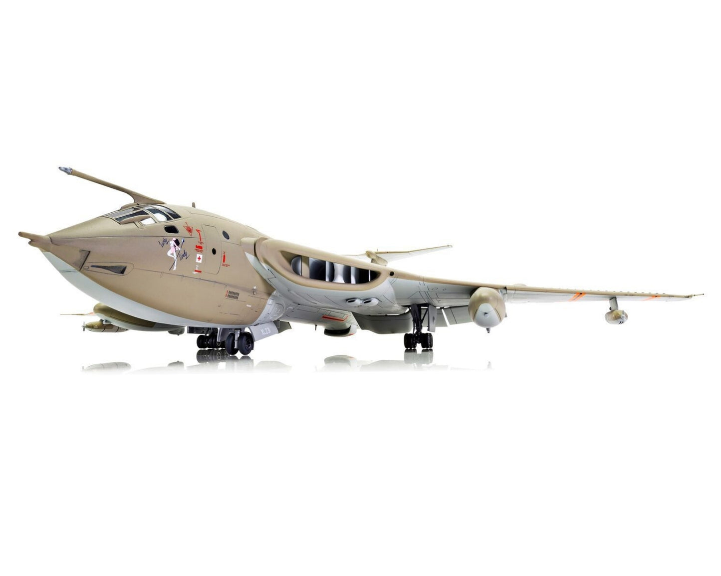 1/72 Airfix - Handley Page Victor k.2/SR.2 (PRE-ORDER)