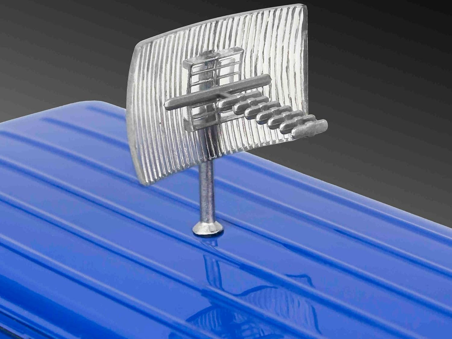 1/25 Revell - WSQK Squawk Van (Stranger Things) 07732 (PRE-ORDER)