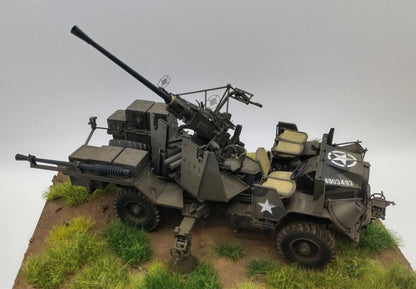 1/35 Thunder Model -  Morris Bofors C9/B Late British WWII Gun Truck