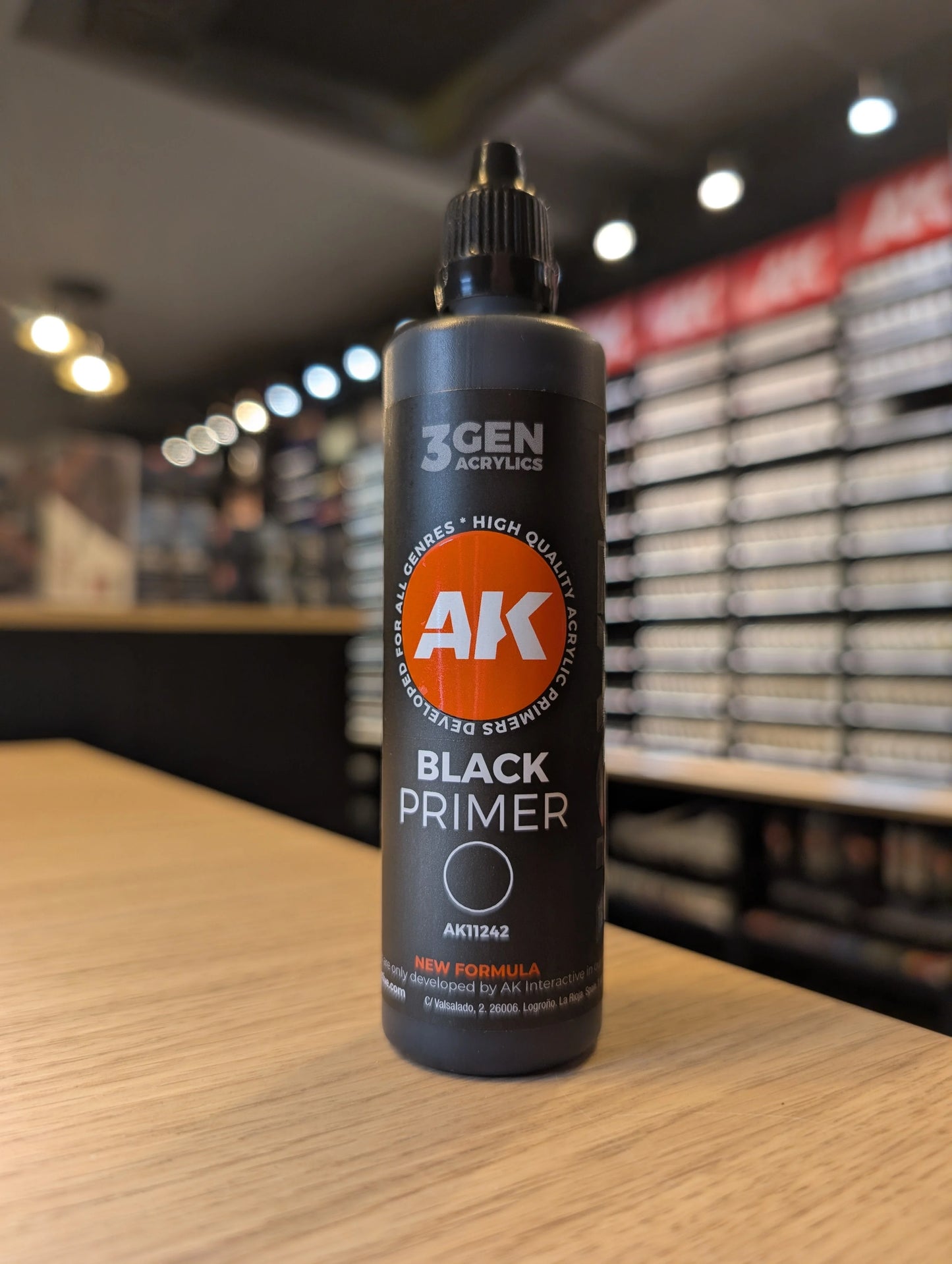 AK Interactive - 3rd Generation Acrylic Surface Primer 100ml - Black - Product Image