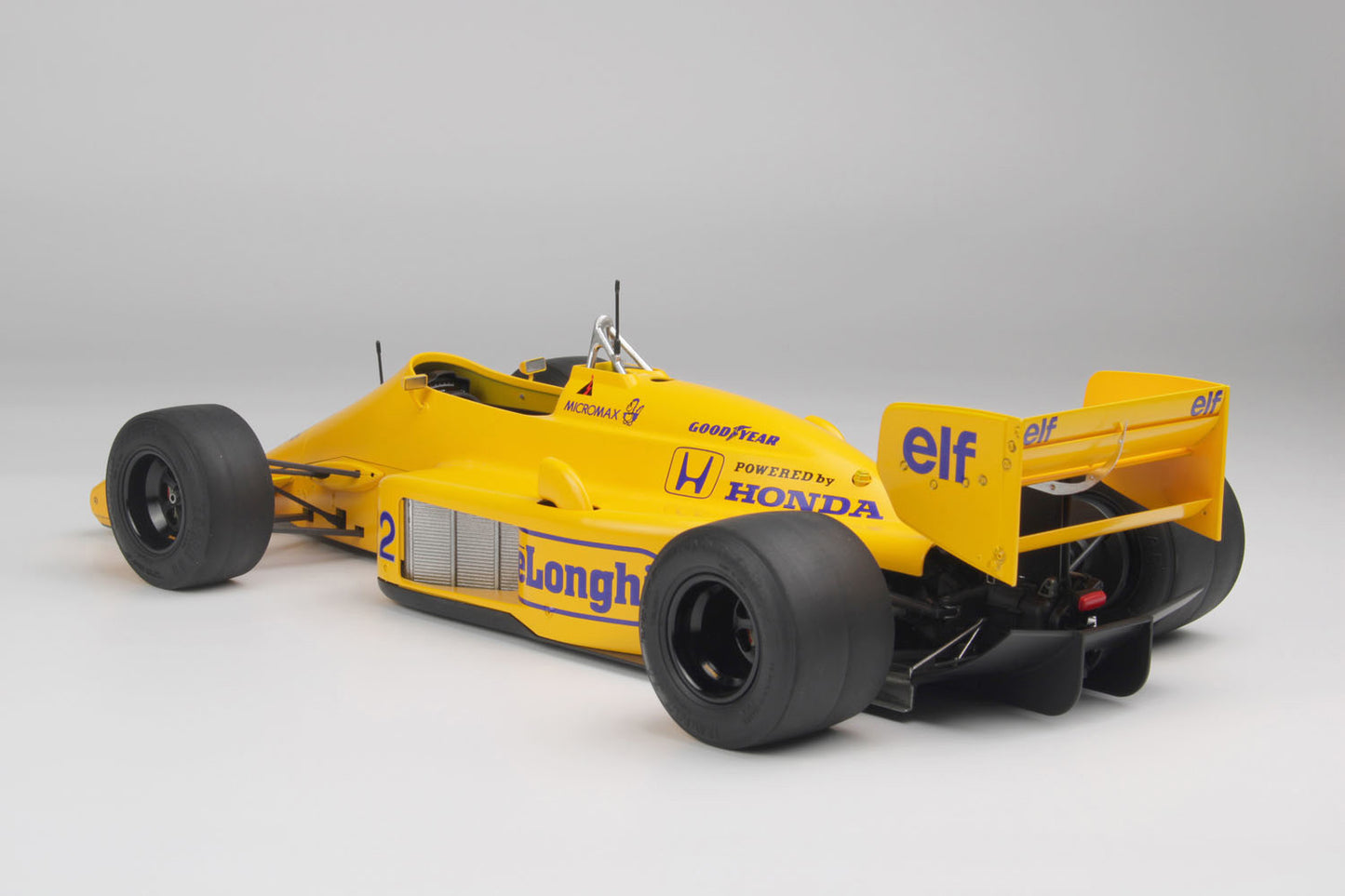 Beemax 1/12 Cars - Lotus 99T 1987 World Champions Monaco GPBX12001 - BX12001