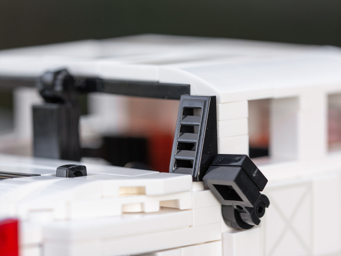 CaDA 1/24 Mini Cars - 1:24 Humvee Off-Road Truck - 328 pcs C55022W