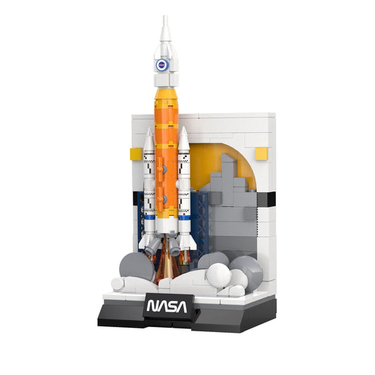CaDA Space & Robot - SLS Artemis Rocket - 197 pcs C56044W