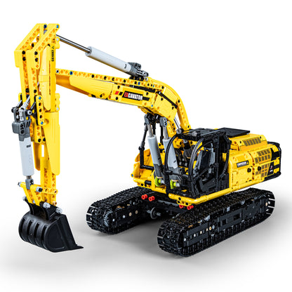 CADA Heavy Equipment - Functional Excavator - 1702 pcs C61082W