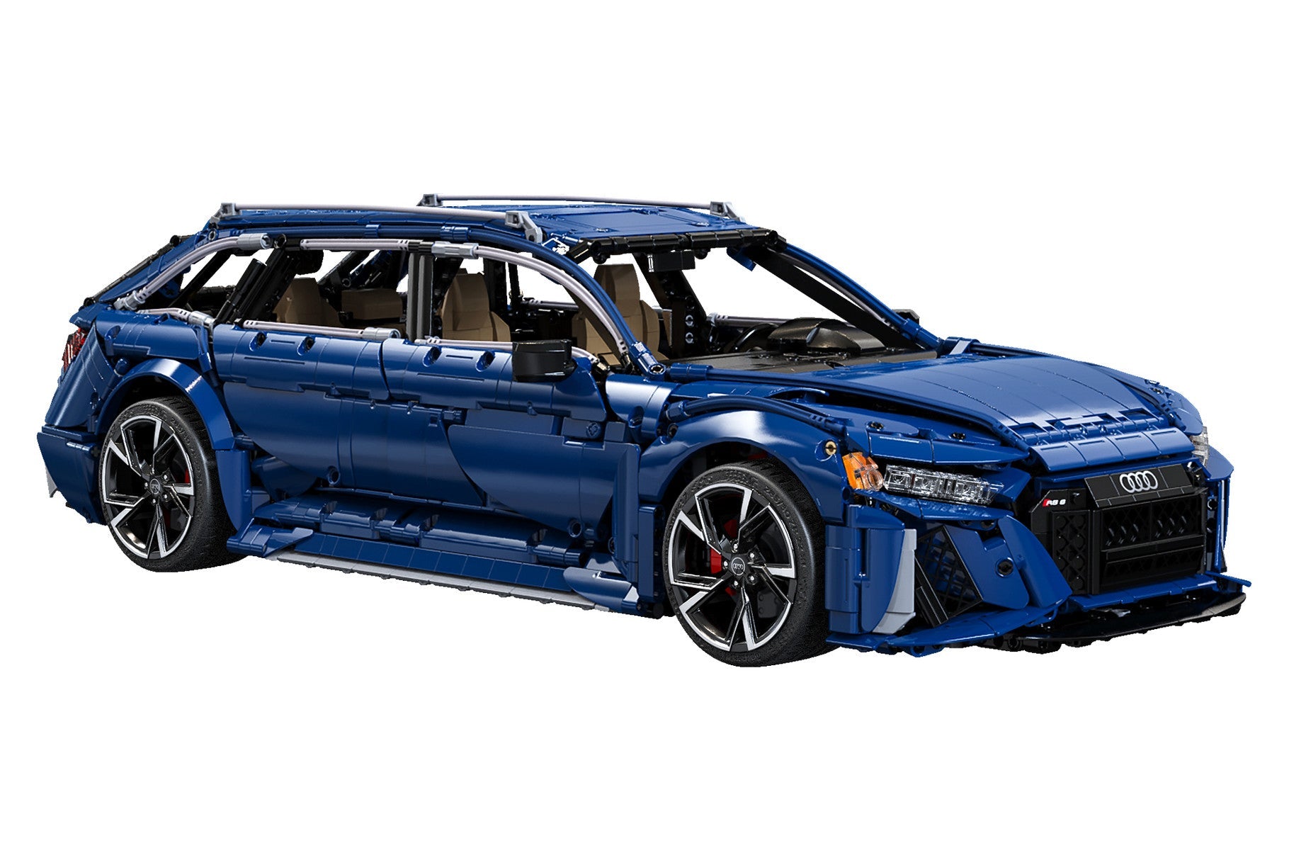CaDA Audi RS6 Avant C61515W built model front three quarter view