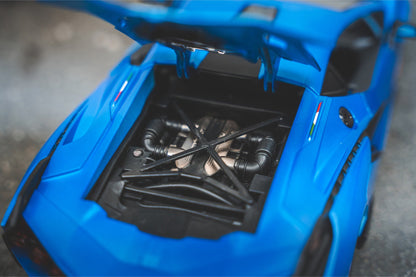 Carson 1:14 Lamborghini Sian Blue C404356 – engine bay detail